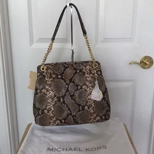NWT Michael Kors Jet Set Chain Large Shoulder Tote